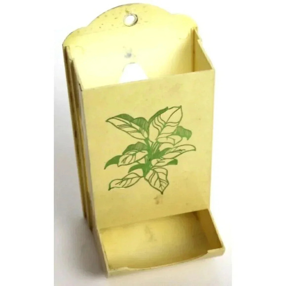 Vtg MCM Plastic Match Box Holder Wall Hanging Yellow With Plant Design - Picture 1 of 5